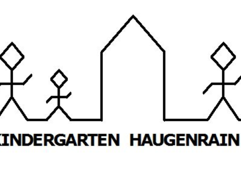Das Bild zeigt ein Strichmännchen-Familienbild mit einem Haus in der Mitte und darüber den Text "KINDERGARTEN HAUGENRAIN".